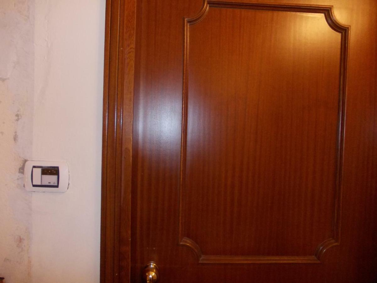 Romagnoli 36 Hotel Verona Exterior photo