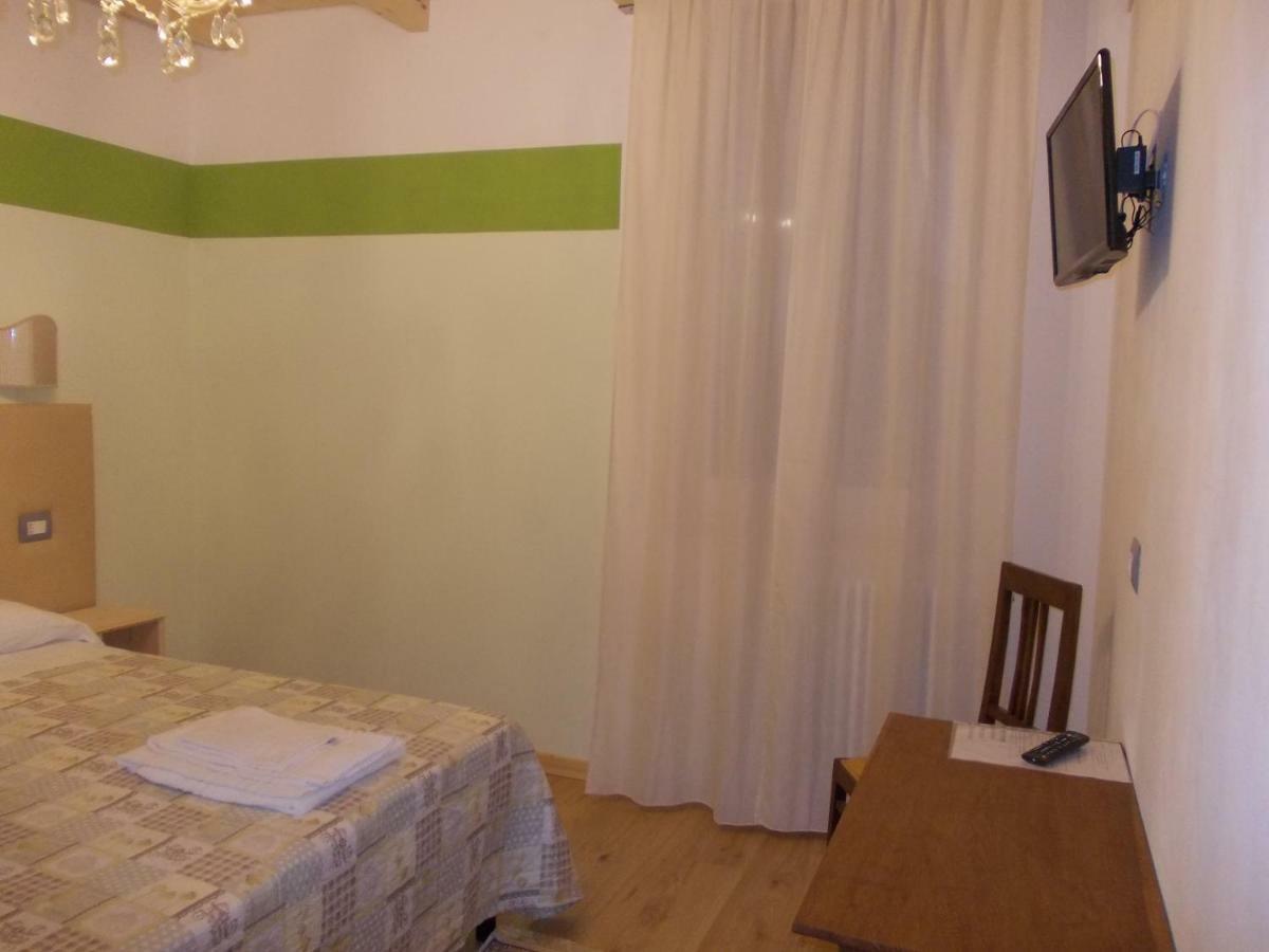 Romagnoli 36 Hotel Verona Exterior photo